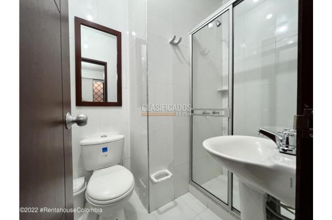 Casas, Venta, Bogotá - $2.400.000.000