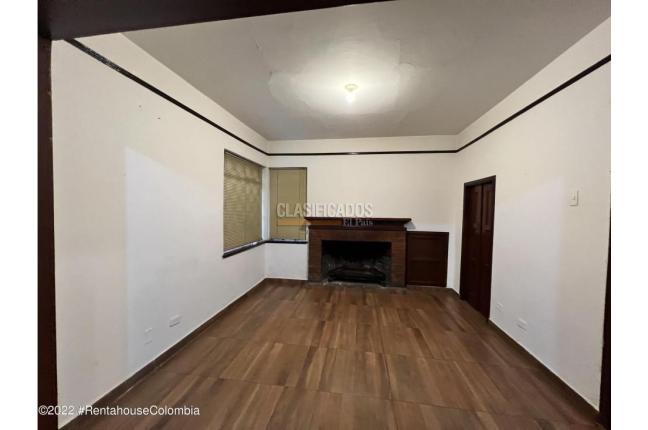 Casas, Venta, Bogotá - $2.400.000.000