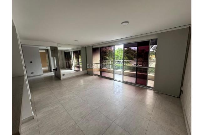 Apartamentos, Venta en Valle del Lili