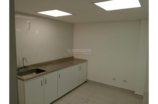 Locales y Bodegas, Alquiler, Soledad - $9.800.000