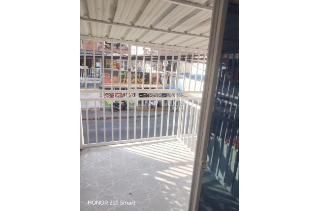 Locales y Bodegas, Alquiler en Brisas de los Álamos