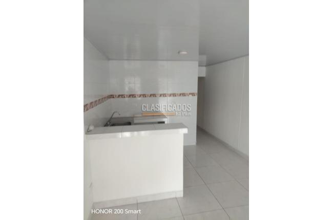 Locales y Bodegas, Alquiler, Brisas de los Álamos - $2.200.000