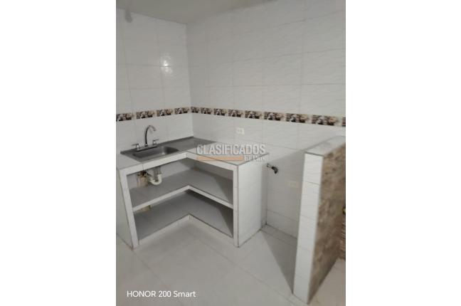 Locales y Bodegas, Alquiler, Brisas de los Álamos - $2.200.000