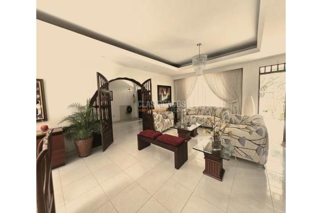 Casas, Venta, Prados del Norte - $695.000.000