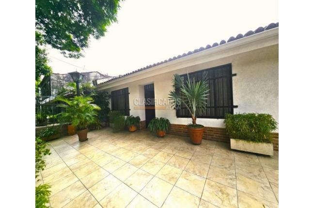Casas, Venta, Prados del Norte - $695.000.000