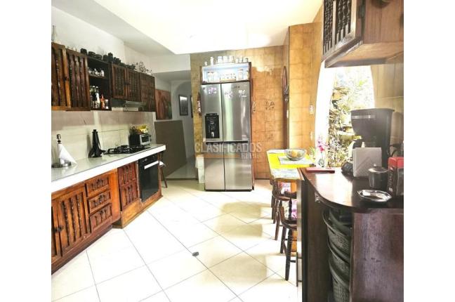 Casas, Venta, Prados del Norte - $695.000.000