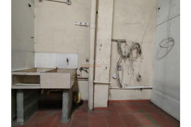 Locales y Bodegas, Alquiler, Fepicol - $6.500.000