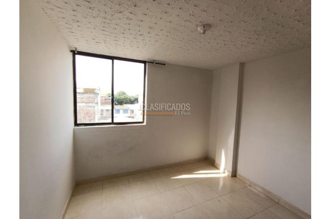 Apartamentos, Alquiler, La Esmeralda - $1.200.000