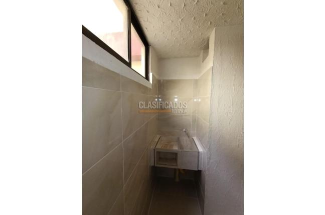Apartamentos, Alquiler, La Esmeralda - $1.200.000