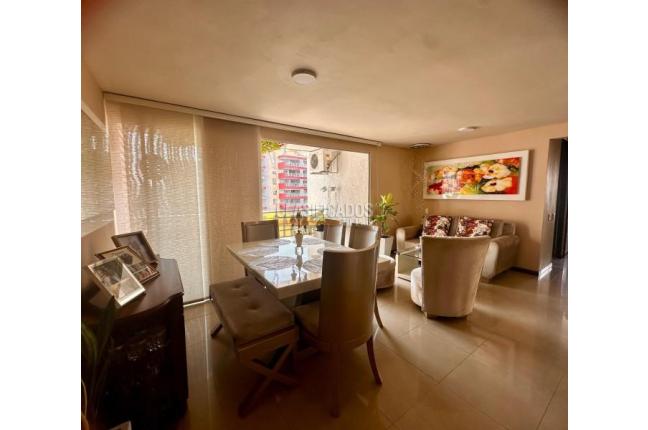 Apartamentos, Venta en La Flora