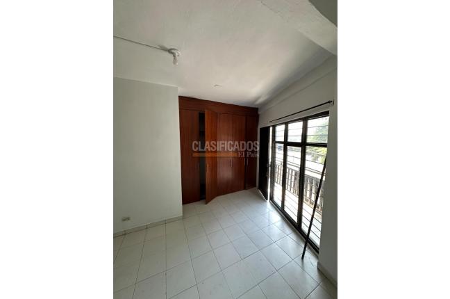 Apartaestudios, Alquiler, Atanasio Girardot - $790.000