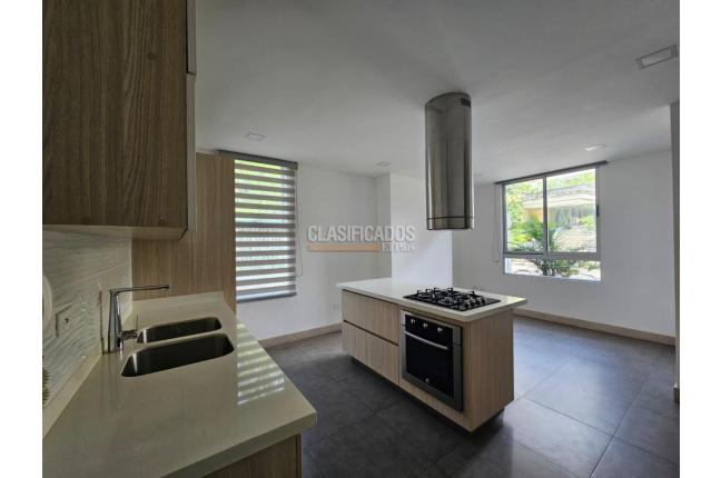 Apartamentos, Venta, Cristales - $420.000.000
