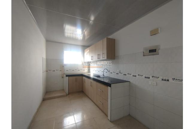 Apartamentos, Alquiler, Las Delicias - $1.250.000