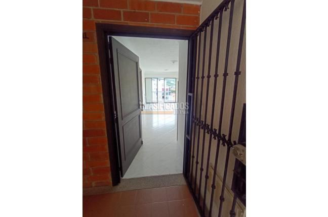 Apartamentos, Alquiler, Floridablanca - $2.750.000