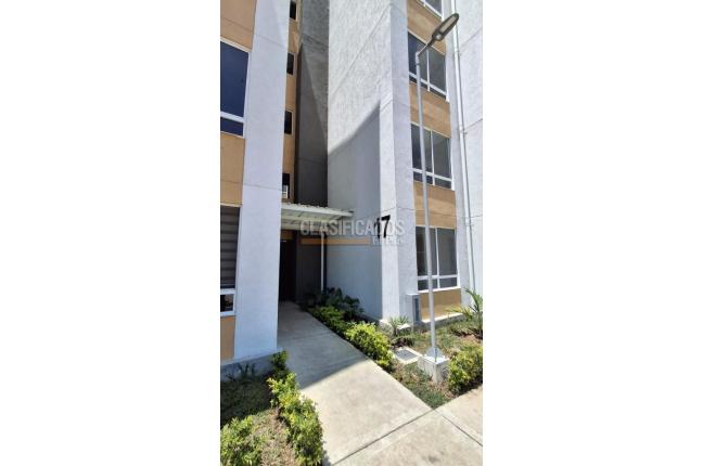 Apartamentos, Alquiler, Candelaria - $900.000