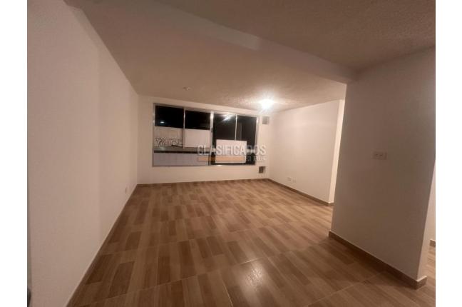 Apartamentos, Alquiler, Madrid - $1.300.000