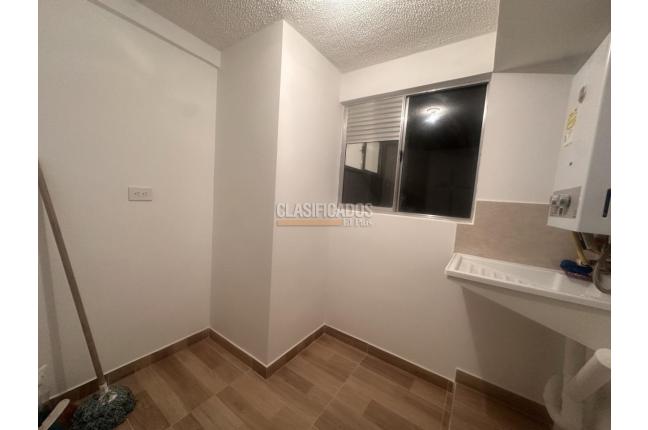 Apartamentos, Alquiler, Madrid - $1.300.000