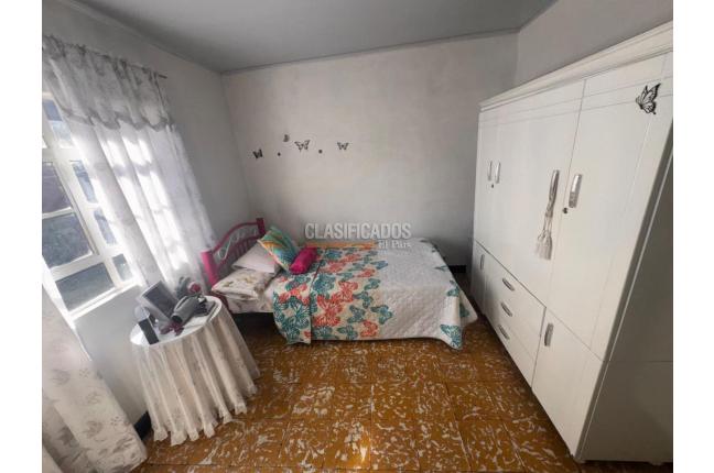 Casas, Venta, La Esmeralda - $380.000.000