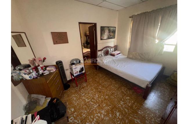 Casas, Venta, La Esmeralda - $380.000.000