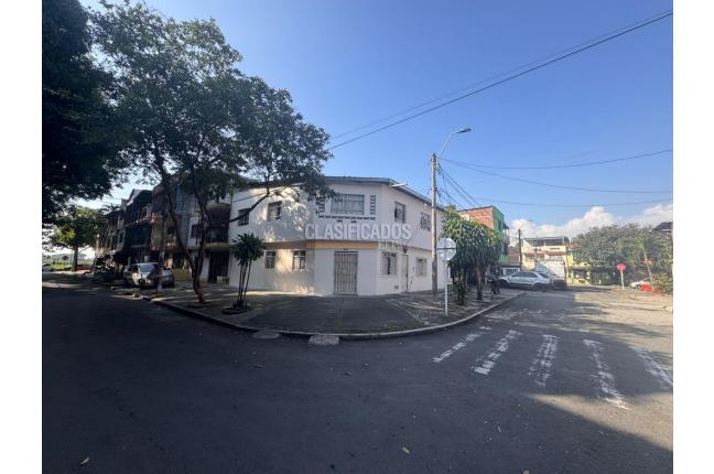 Casas, Venta en La Esmeralda