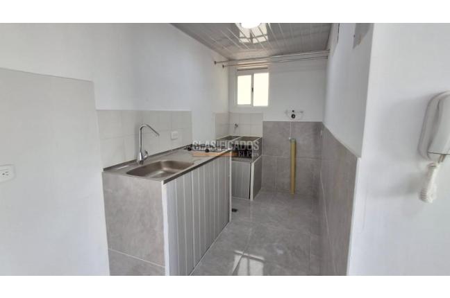 Apartamentos, Alquiler, Candelaria - $850.000