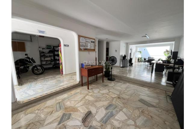 Casas, Venta, Prados del Norte - $630.000.000