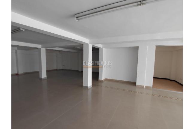Locales y Bodegas, Alquiler, Camino Real - $7.000.000