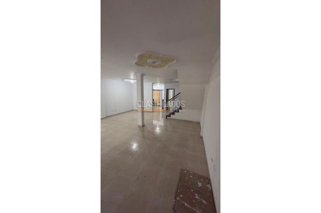 Casas, Venta, Ciudad 2.000 - $540.000.000