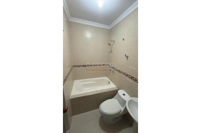 Casas, Venta, Ciudad 2.000 - $540.000.000