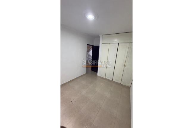 Casas, Venta, Ciudad 2.000 - $540.000.000