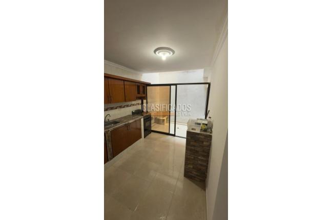 Casas, Venta, Ciudad 2.000 - $540.000.000