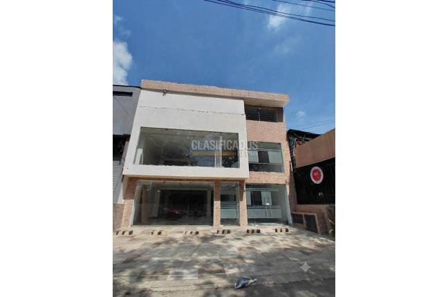 Locales y Bodegas, Alquiler, Camino Real - $8.000.000