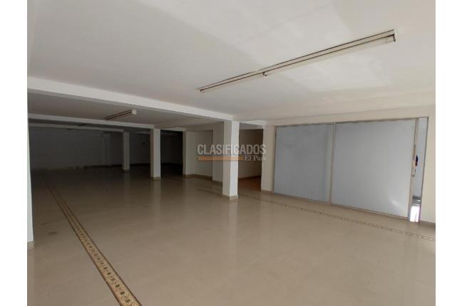 Locales y Bodegas, Alquiler, Camino Real - $8.000.000