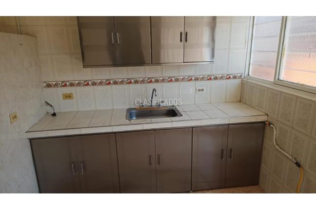 Casas, Alquiler, Benjamín Herrera - $850.000