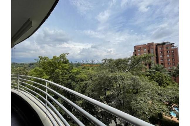 Apartamentos, Alquiler en Ciudad Jardín