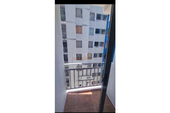 Apartaestudios, Alquiler, Armenia - $800.000