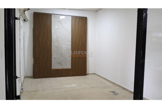 Locales y Bodegas, Alquiler, San Vicente - $1.200.000