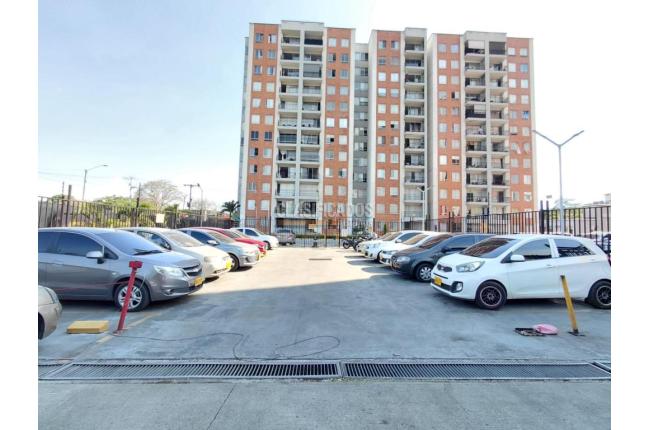 Apartamentos, Alquiler, Prados del Norte - $2.000.000