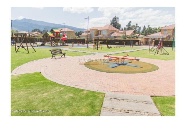 Casas, Venta, Cajica - $2.400.000.000