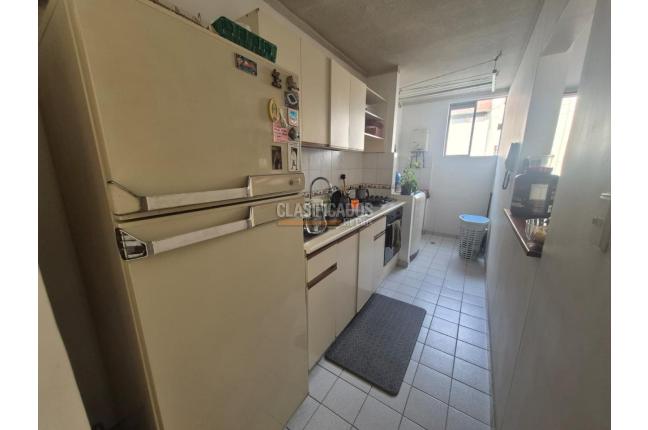 Apartamentos, Venta, Primero de Mayo - $240.000.000