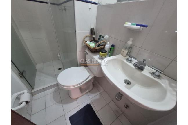 Apartamentos, Venta, Primero de Mayo - $240.000.000