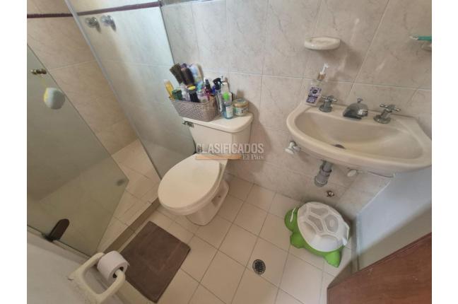 Apartamentos, Venta, Primero de Mayo - $240.000.000