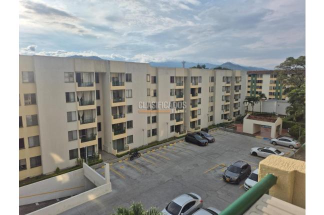 Apartamentos, Venta, Primero de Mayo - $240.000.000
