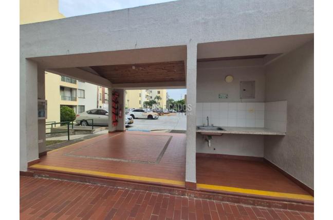 Apartamentos, Venta, Primero de Mayo - $240.000.000