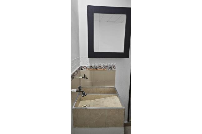 Apartaestudios, Alquiler, Cristóbal Colón - $685.000