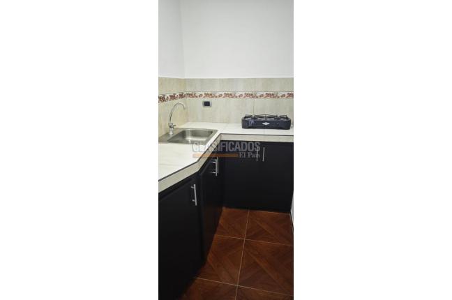 Apartaestudios, Alquiler en Cristóbal Colón