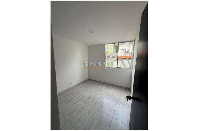 Apartamentos, Venta, Primero de Mayo - $212.000.000
