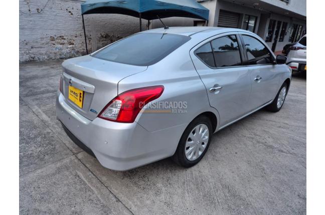 Nissan Versa 2017 - $48.900.000