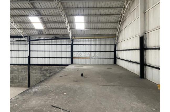 Locales y Bodegas, Alquiler, Yumbo - $11.533.000.000