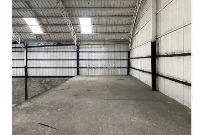Locales y Bodegas, Alquiler, Yumbo - $11.533.000.000